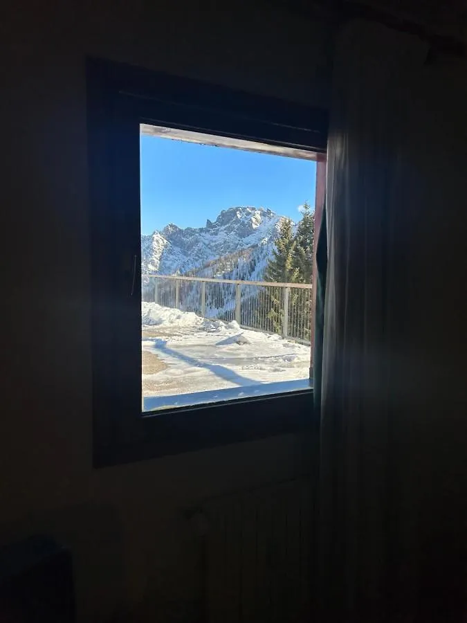 Perla Dolomiti Falt فالكادي